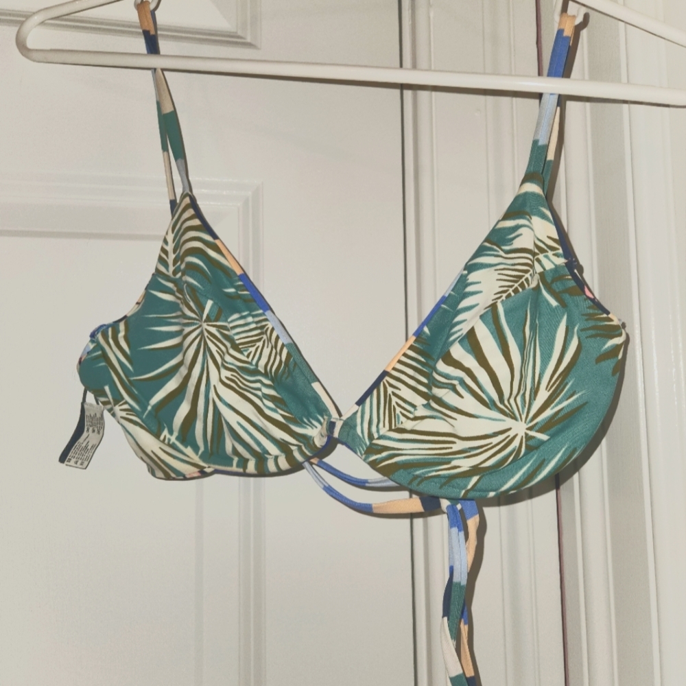 Maaji Reversable Underwire Bikini Top